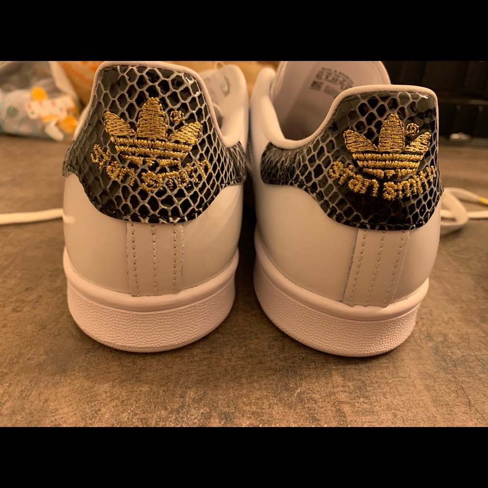 Brand New Stan Smith animal print